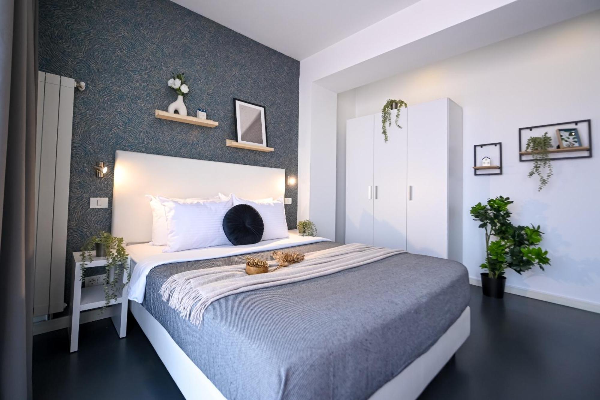 Urban Elegance - Stylish Central Accommodation Bucarest Habitación foto