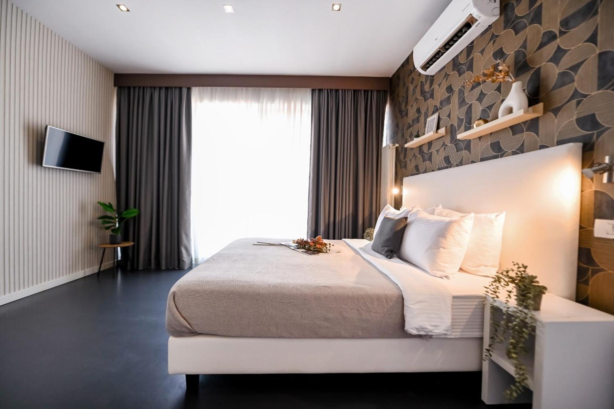 Urban Elegance - Stylish Central Accommodation Bucarest Habitación foto